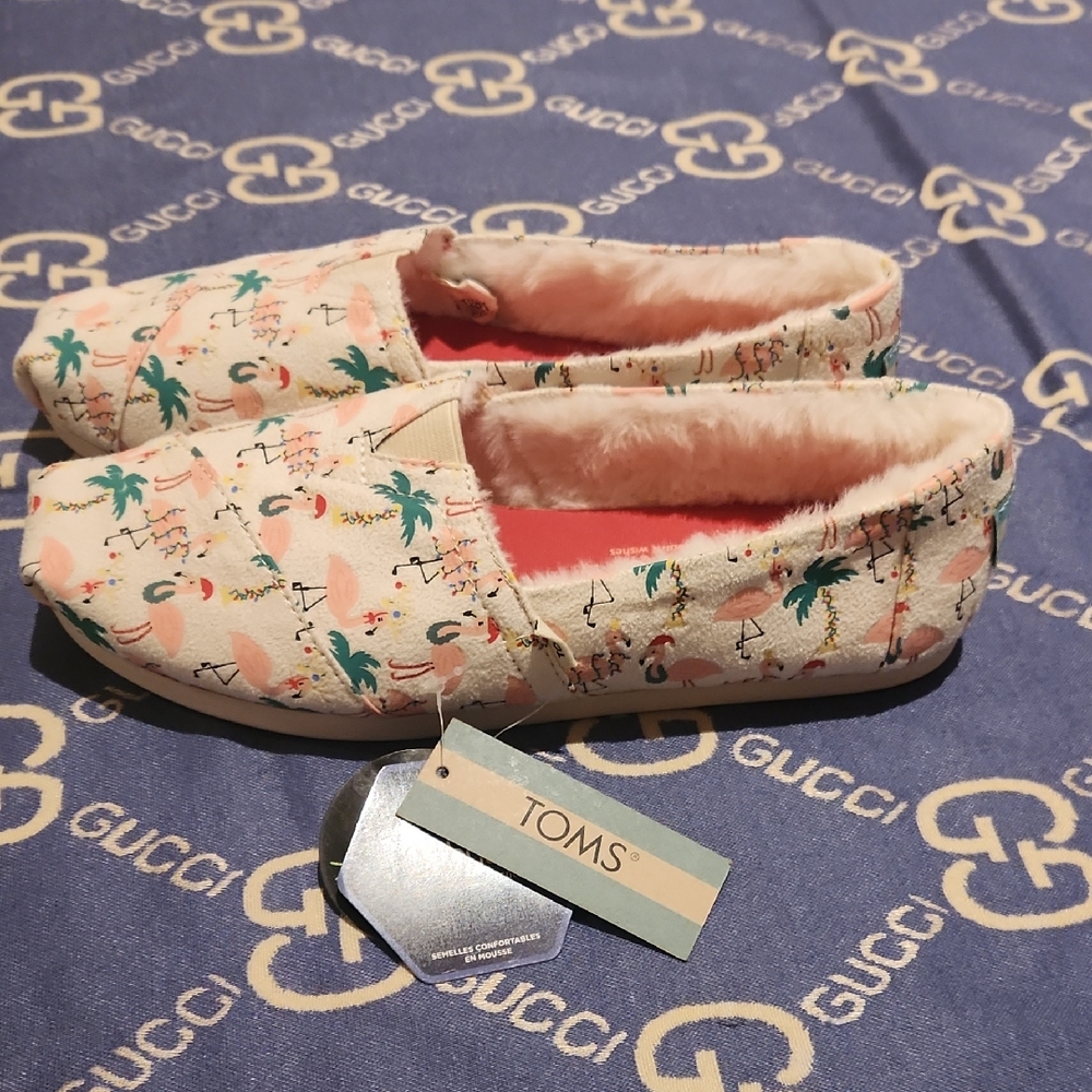 TOMS Women's Tropical Flamingo Slippers
